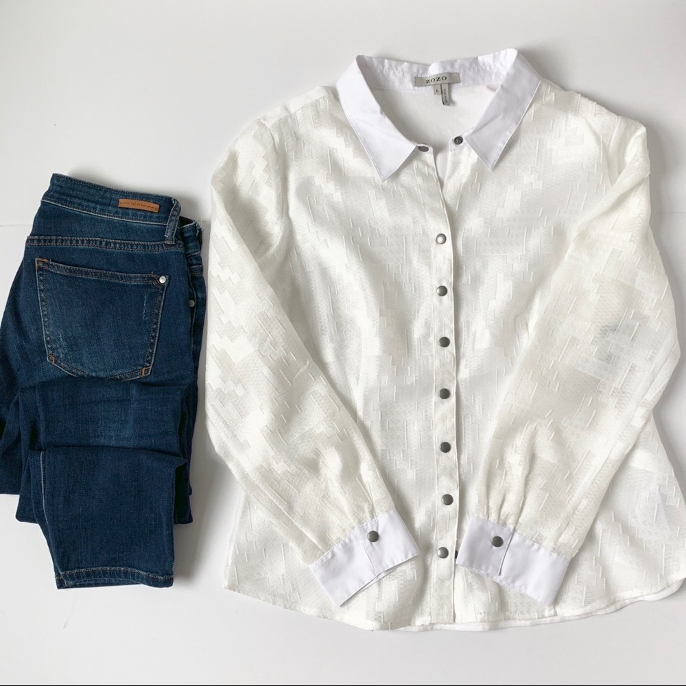 ZoZo White Collar Long Sleeve Shirt Size Large